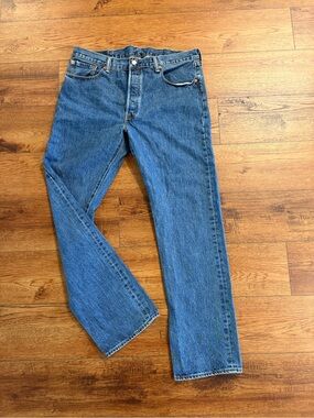 Levi’s 501 Jeans 38x34 Button Fly Straight Leg 100% Cotton USA Style Men
